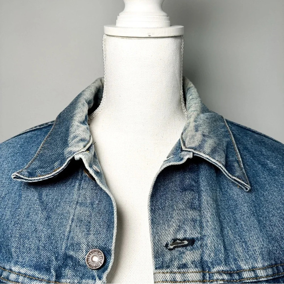 Vintage Levi’s Wool Lined Denim Jacket - Bomber / Trucker style - Picture 5 of 11